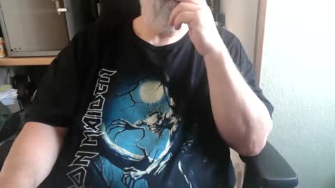 hairyarmpit_lover_1970 online show from June 6, 8:08 am