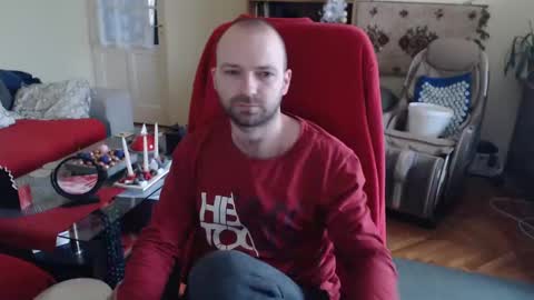 Snapshot of hairyass25yo chatting on December 20, 11:00 am Puppy3 StockyDaddiesmusclebearsbeefybigmans online show from December 20, 11:00 am