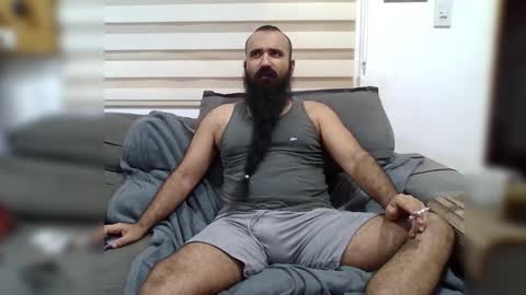 Hairy Beard Smoker online show from February 26, 5:06 am