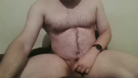 Snapshot of hairychest222141 chatting on February 22, 8:53 pm hairychest222141 online show from February 22, 8:53 pm