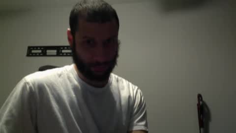 Snapshot of hairydadbod6 chatting on December 29, 10:03 pm hairydadbod6 online show from December 29, 10:03 pm