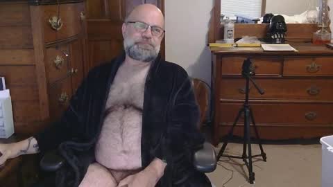 HairyDaddyBear69 online show from May 13, 11:40 am