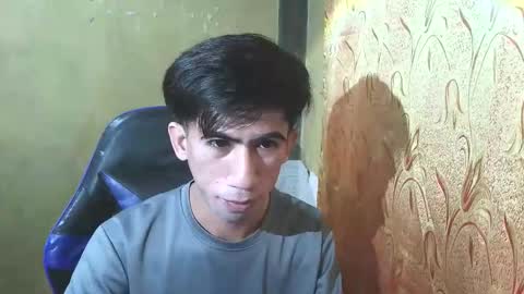 hairyhugecock_22 online show from December 1, 10:04 pm