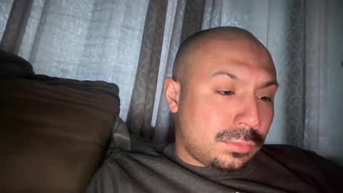 Snapshot of hairyman30000 chatting on March 9, 1:46 am hairyman30000 online show from March 9, 1:46 am