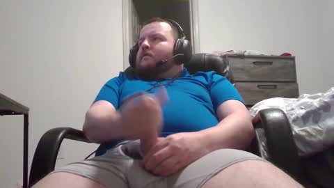 Snapshot of hairymikey chatting on March 9, 5:11 am hairymikey online show from March 9, 5:11 am