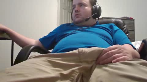 Snapshot of hairymikey chatting on June 9, 3:40 am hairymikey online show from June 9, 3:40 am