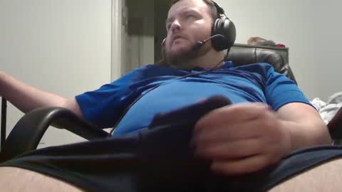 Snapshot of hairymikey chatting on July 2, 4:29 am hairymikey online show from July 2, 4:29 am
