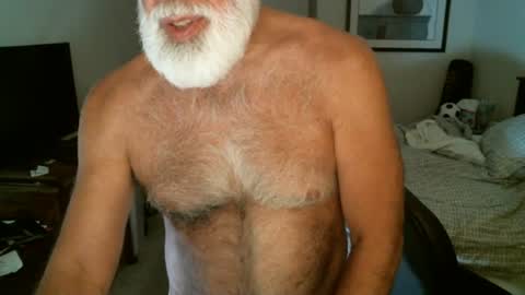 Snapshot of hairypecsguy chatting on July 3, 6:31 am Hairy pecs online show from July 3, 6:31 am