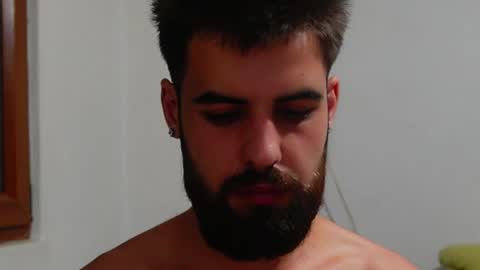 Snapshot of hairyrobxxx chatting on July 3, 12:50 am HairyRobXxX online show from July 3, 12:50 am