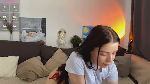 Snapshot of hako_emm chatting on May 27, 9:17 am hako emm online show from May 27, 9:17 am