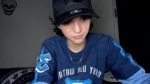 Snapshot of halan_jr chatting on April 10, 8:08 am halan online show from April 10, 8:08 am