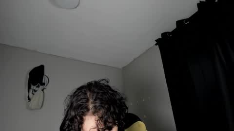 Snapshot of halan_jr chatting on May 19, 2:18 am halan online show from May 19, 2:18 am