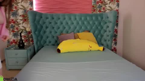 Snapshot of haley_best_ chatting on March 1, 8:55 pm Haley online show from March 1, 8:55 pm