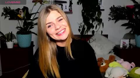 Haley online show from November 24, 8:25 am