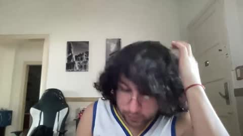 Snapshot of halfblood18 chatting on October 11, 7:12 pm halfblood18 online show from October 11, 7:12 pm