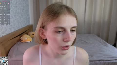 Snapshot of halie_cross chatting on February 3, 6:13 am Nellie online show from February 3, 6:13 am