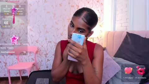 Halley Lorens online show from May 14, 7:42 pm