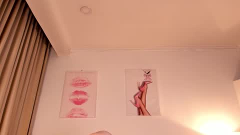 Halsey Maria online show from November 28, 7:00 am