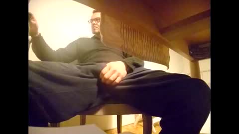 hamburg9135 online show from March 14, 8:36 pm