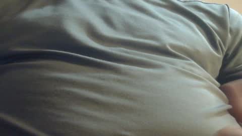 Snapshot of hamhead71 chatting on January 19, 7:04 am hamhead71 online show from January 19, 7:04 am