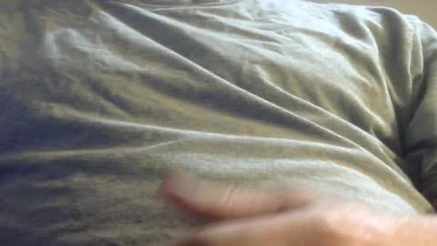 Snapshot of hamhead71 chatting on February 13, 6:38 pm hamhead71 online show from February 13, 6:38 pm