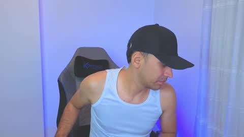 hamiltong12 online show from March 2, 3:41 am