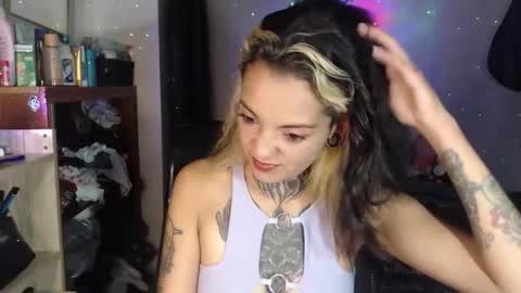 Hanya online show from April 24, 11:51 pm