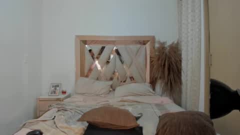 Hana Montes- online show from January 13, 2:07 am