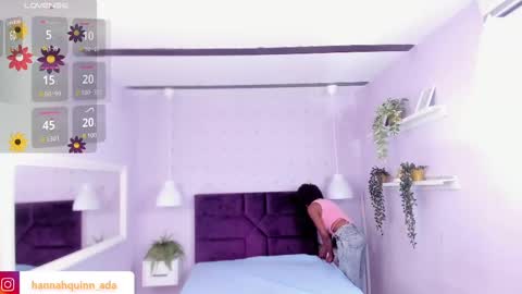 hanaahquinn online show from September 26, 11:47 am