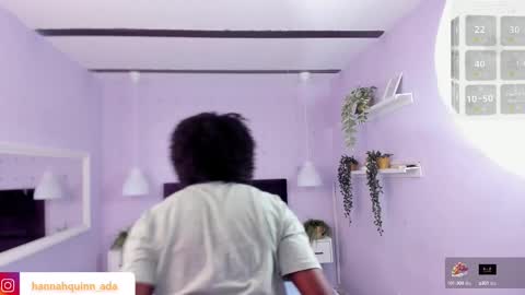 hanaahquinn online show from October 2, 11:39 am