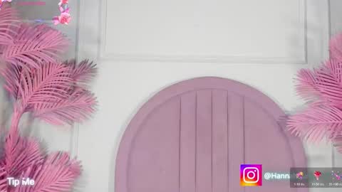 hanaahquinn online show from February 25, 11:53 am