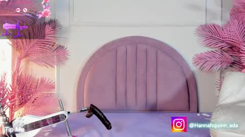 hanaahquinn online show from May 5, 11:29 am