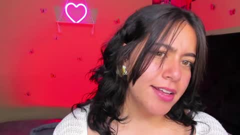 Hanah Montana Independent model online show from May 11, 4:04 pm