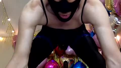 HandsomeAlfie online show from July 8, 10:25 pm