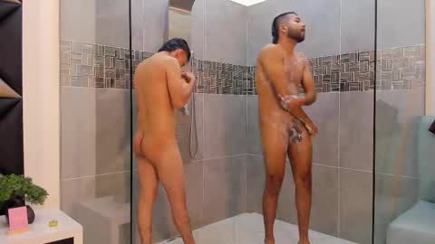 leonardfarrucknick and otis online show from November 20, 2:28 pm