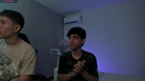 leonardfarrucknick and otis online show from May 20, 8:48 pm