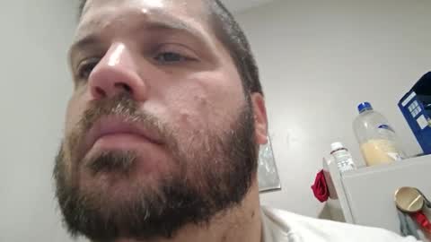 handsomedaddy198923 online show from September 25, 6:39 am