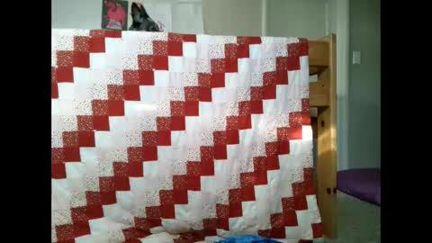 handsomedaddy198923 online show from October 22, 5:56 pm