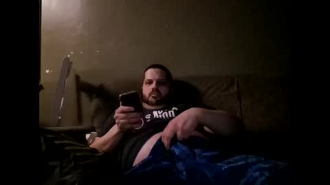 Snapshot of handsomedaddy198924 chatting on March 16, 6:06 am Handsomedaddy198923 online show from March 16, 6:06 am