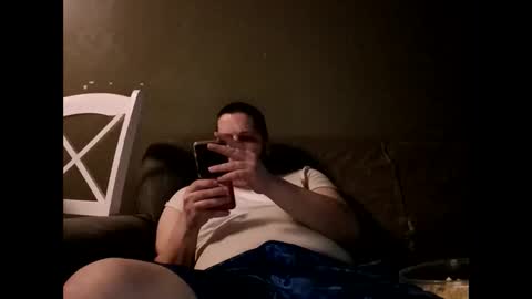 Snapshot of handsomedaddy198924 chatting on March 20, 7:35 am Handsomedaddy198923 online show from March 20, 7:35 am