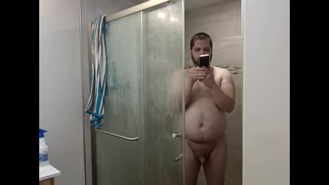 Snapshot of handsomedaddy198924 chatting on March 26, 6:35 pm Handsomedaddy198923 online show from March 26, 6:35 pm