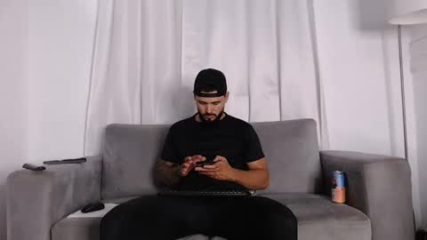 Handsomen online show from March 25, 1:00 am