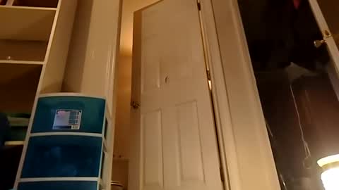 Snapshot of handydick7373 chatting on December 24, 1:49 am Handydick7373 online show from December 24, 1:49 am