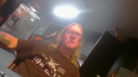 Handystudman online show from January 4, 8:17 am