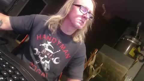 Handystudman online show from January 11, 2:47 pm