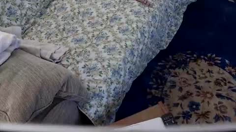 Snapshot of handz2 chatting on November 21, 9:57 pm handz2 online show from November 21, 9:57 pm