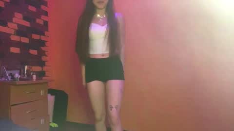 Snapshot of hanide chatting on February 13, 6:15 pm Amy Yummy online show from February 13, 6:15 pm