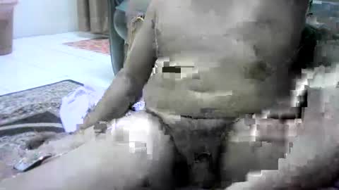 Snapshot of hanis769 chatting on February 15, 12:22 pm Lancap n fun online show from February 15, 12:22 pm