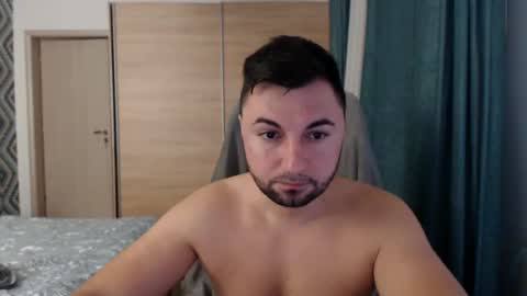 HankMalone online show from January 2, 4:20 am