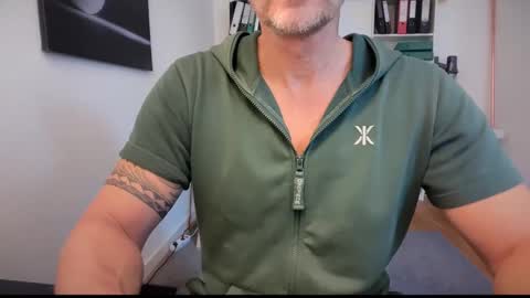 hanky online show from October 14, 11:00 am